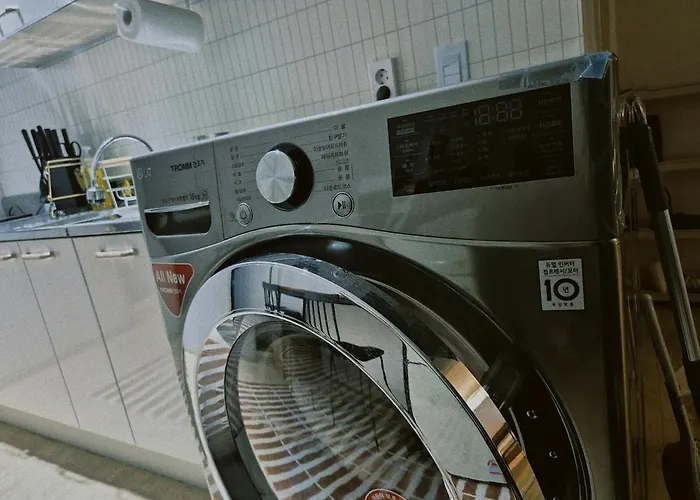 3 3 Beds I Parking Ok I Airport Bus 5 Minutes I Station 5 Minutes I Netflix I Hongdae Gangnam 20 Minutes * 서울특별시