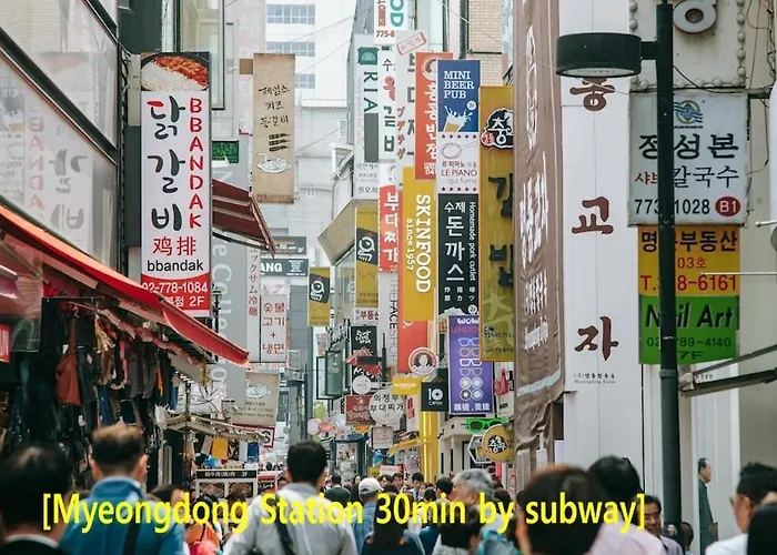 3 3 Beds I Parking Ok I Airport Bus 5 Minutes I Station 5 Minutes I Netflix I Hongdae Gangnam 20 Minutes 아파트